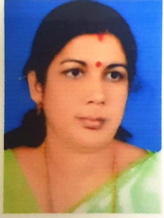 Dr.(Smt.) Rashmi Tiwari